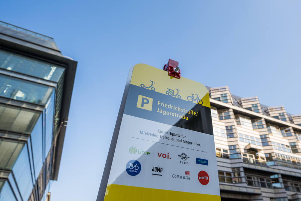 Bild zeigt Jelbi-Punkt in der Friedrichstraße